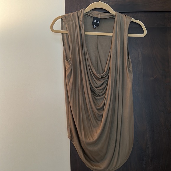 Barneys New York cowl sleeveless top blouse - Picture 1 of 3